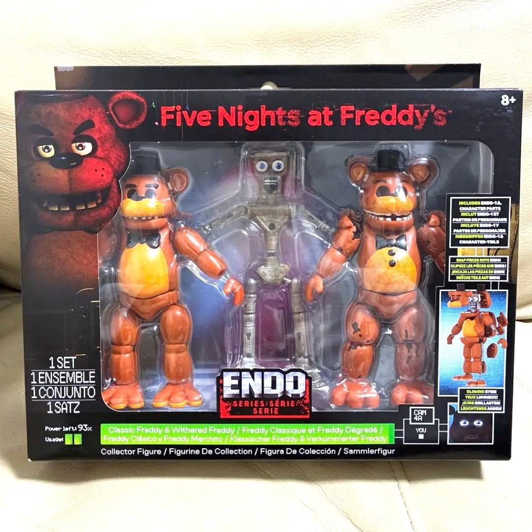 フレディーズ　着せ替え　アクション　フィギュア