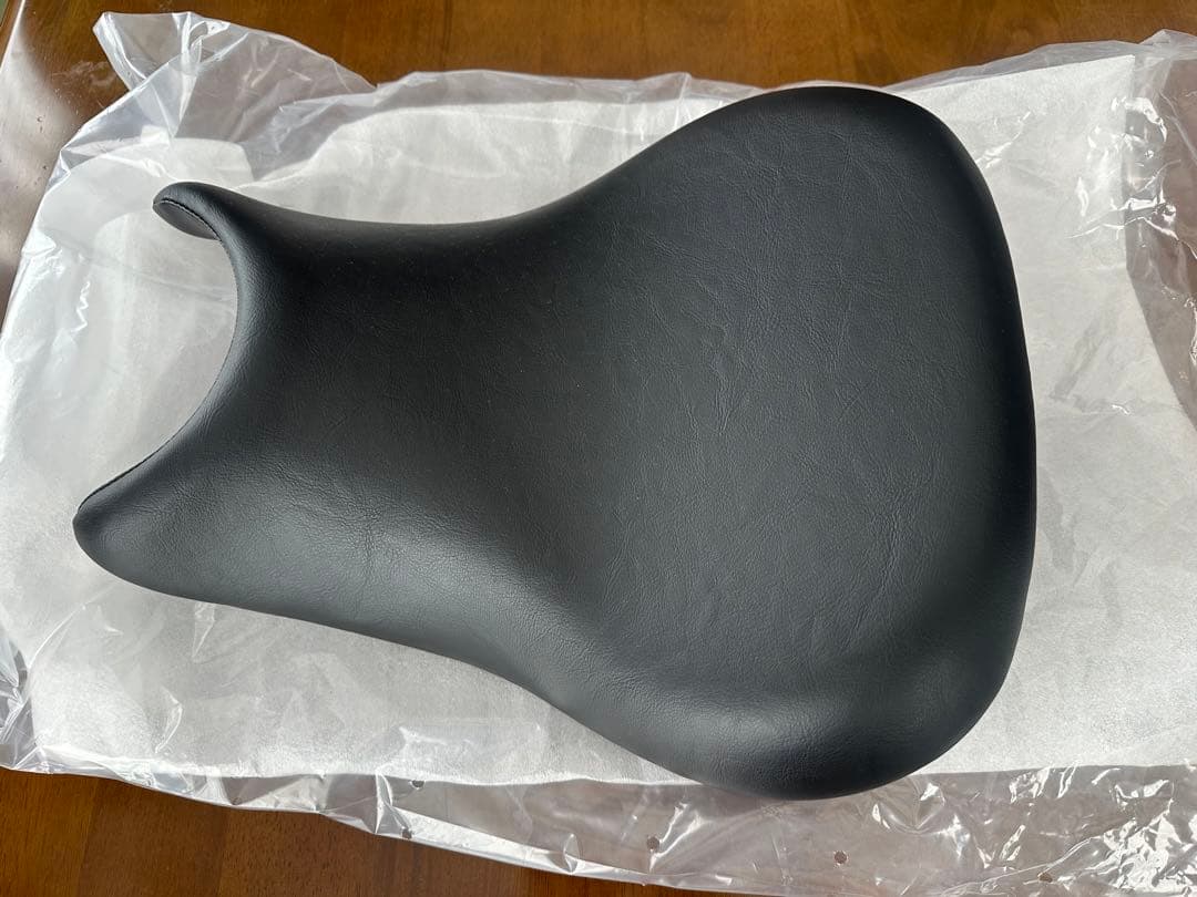 エリミネーターSE(2026)純正ローシート