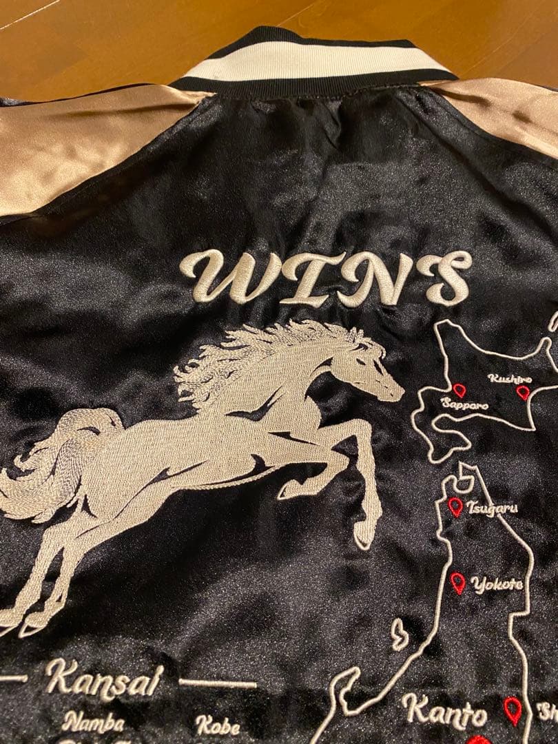 WIN'S スカジャン 馬の刺繍