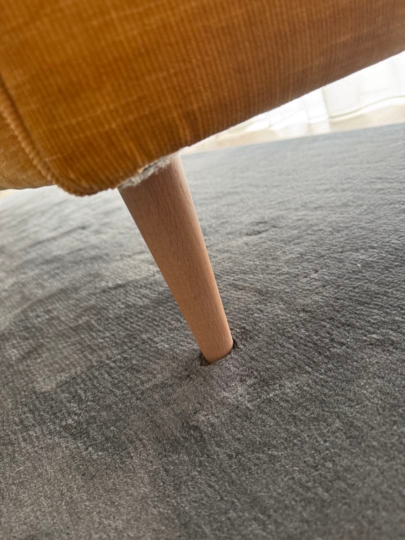 ボーコンセプト　マスタード色 3人掛けソファ