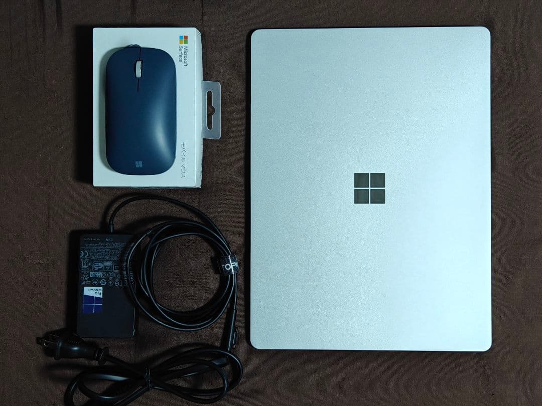 Windowsノート本体 Surface Laptop Go (i5/16GB/256GB)