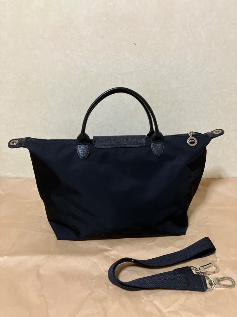 ロンシャン LONGCHAMP ル プリアージュ ネオ 黒