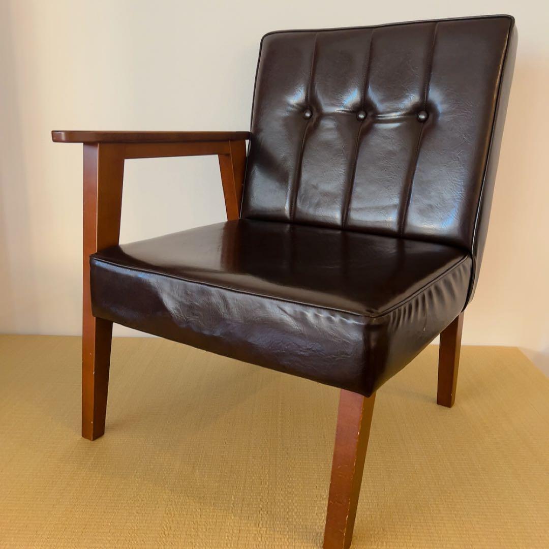 1人掛けソファ　片肘　ミルキーコーク