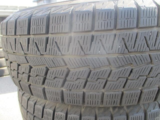 送料込み☆良品ヨコハマ　スタッドレス　195/65R15　4本セット