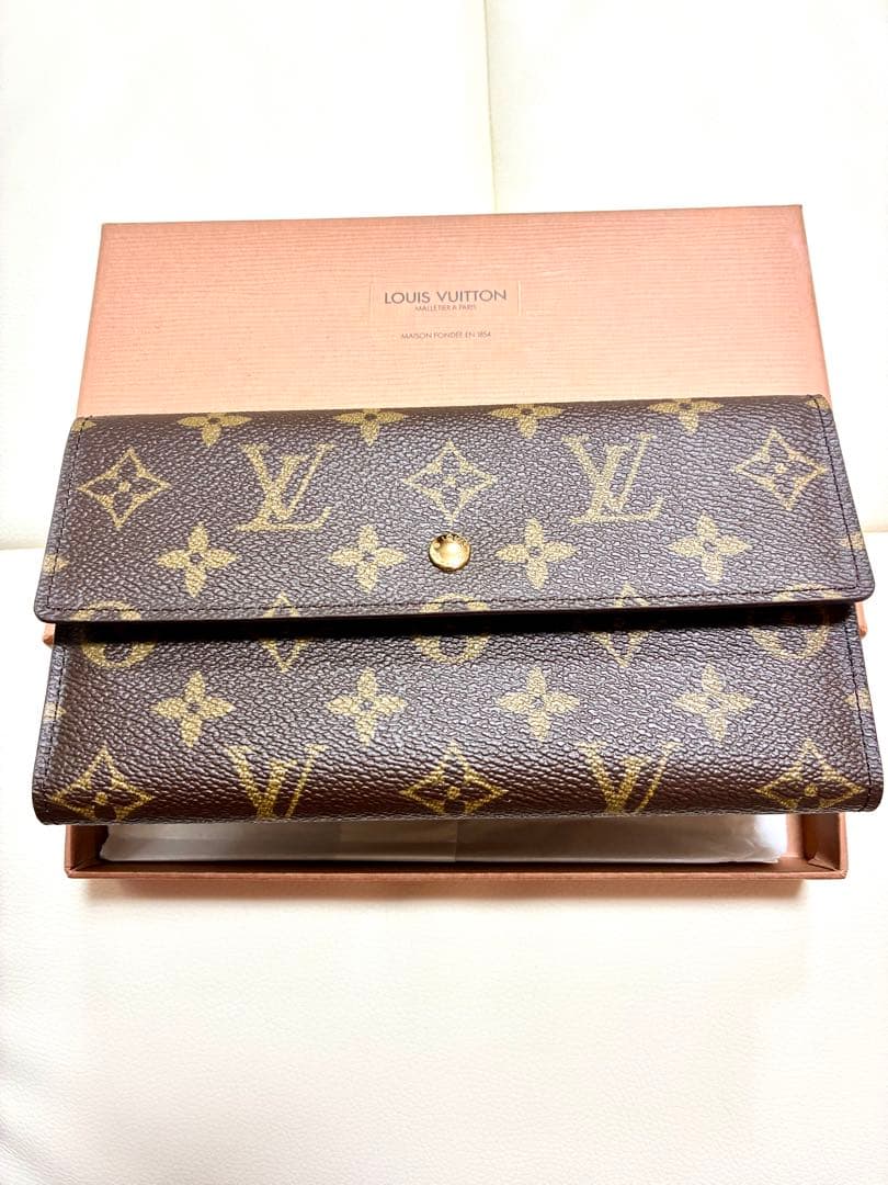 お値下げしました 未使用品　LOUIS VUITTON 三つ折り財布
