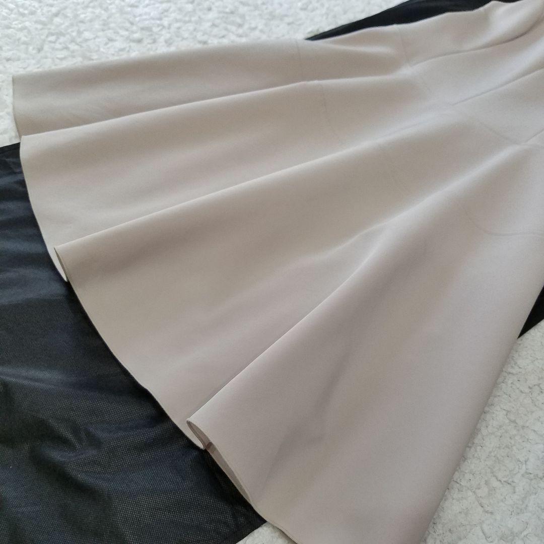 美品✨フォクシー 定価6.9万 ドレスナイトフォール フレアワンピース Vネック