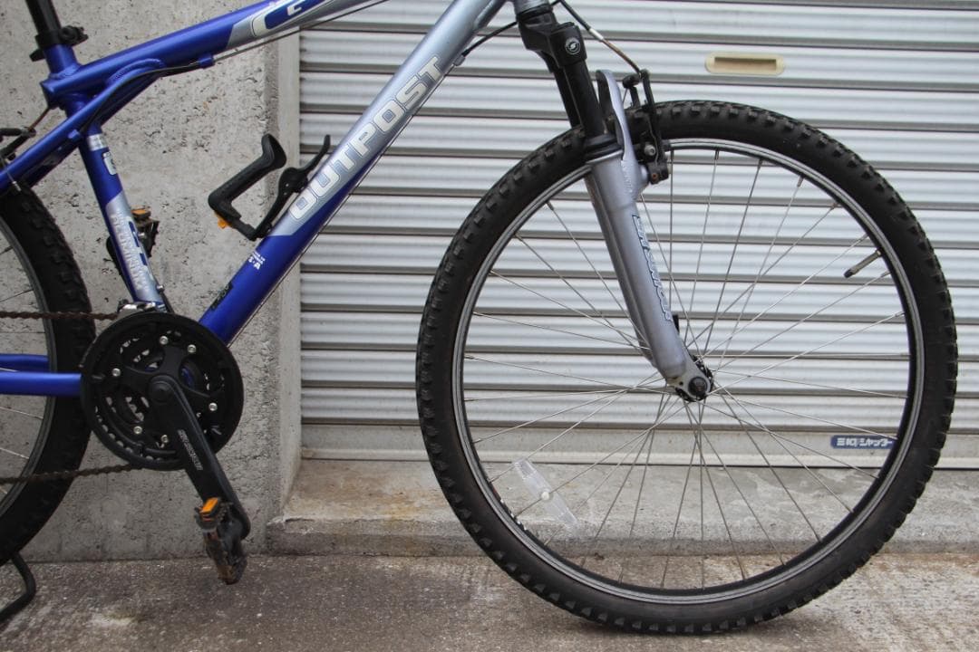 引き取り限定♪GT♪OUTPOST♪お手軽マウンテンバイク♪通学などにどうぞ♪