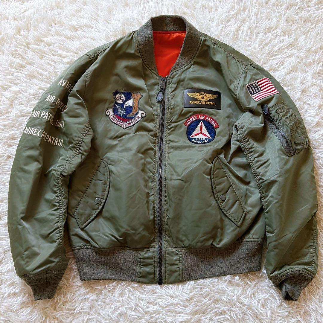 希少2XLサイズ AVIREX 中綿入り MA-1 フライトジャケット ワッペン