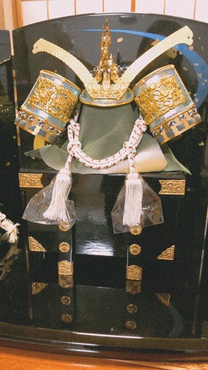 端午の節句　こどもの日　兜