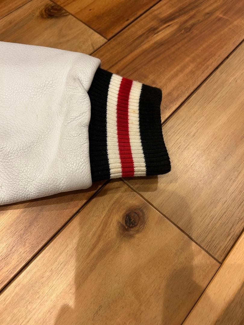 intere faice スタジャンXL バウンティハンター　BOUNTY