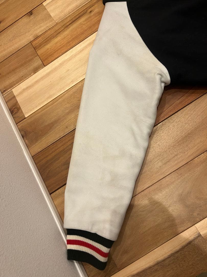 intere faice スタジャンXL バウンティハンター　BOUNTY