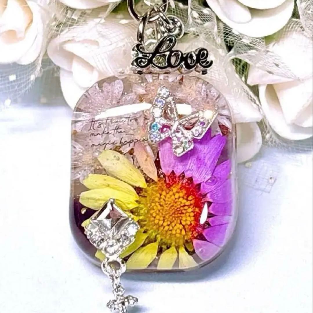 花と蝶のオルゴナイトキーホルダーNo.Ｄ-530