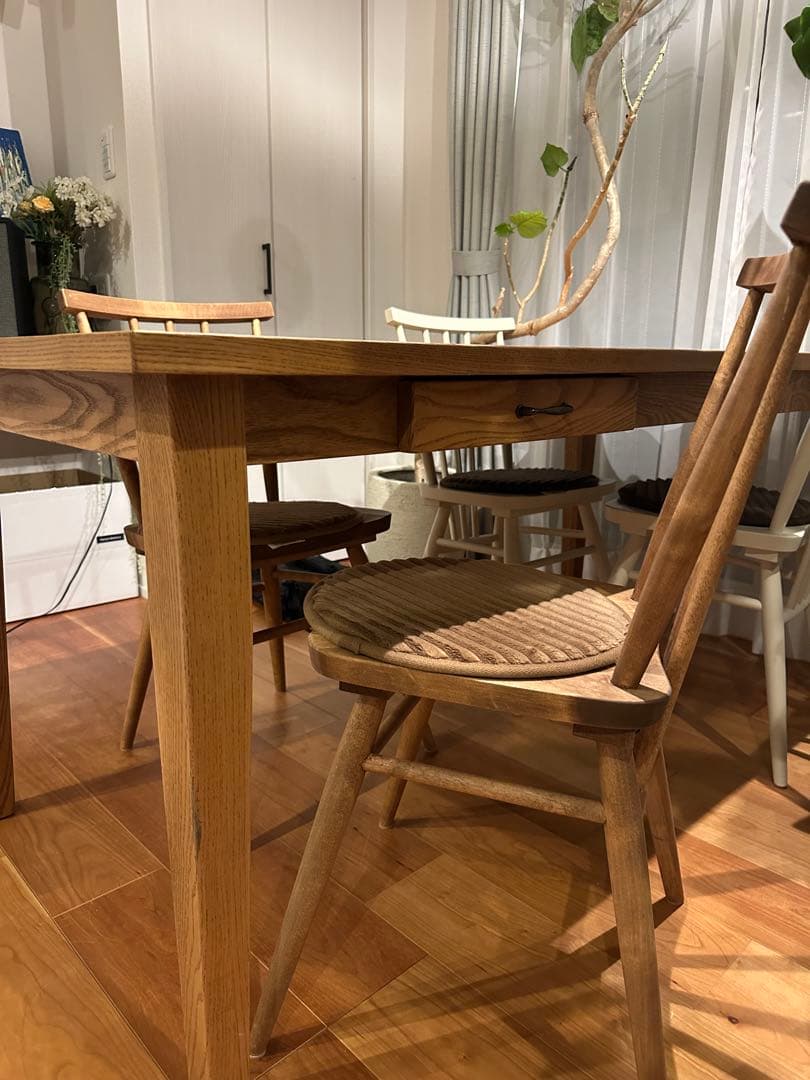 北欧スタイル ダイニングチェア