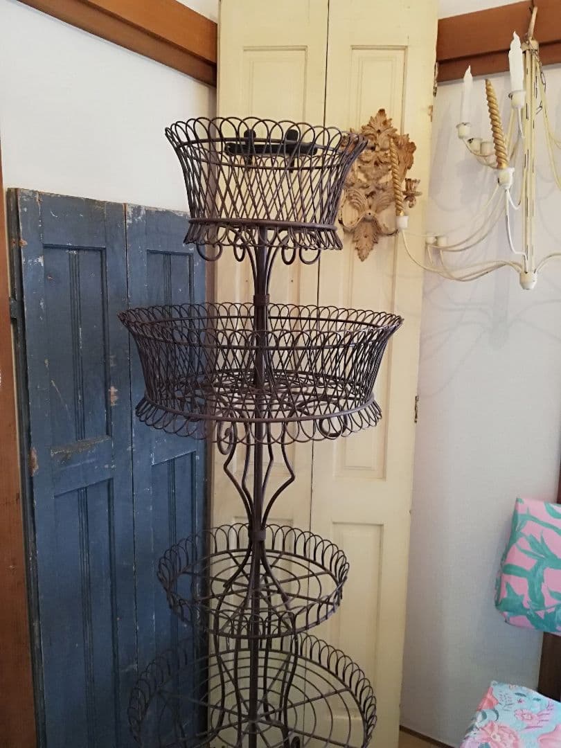 可愛い！アイアンラック