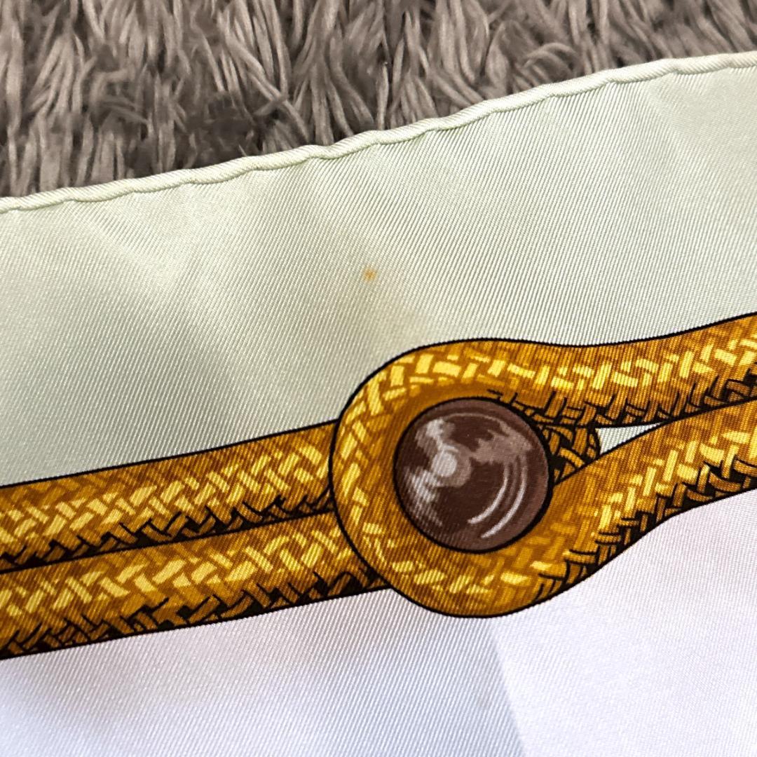 Hermès　スカーフ　カレ90　BRANDEBOURGS　シルク　HR0780