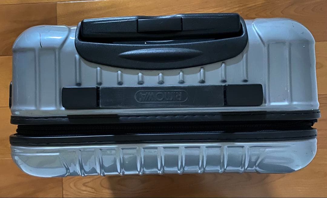 RIMOWAキャリーケース 機内持ち込み可