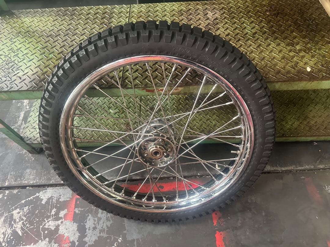 ハーレー　21インチ　スターハブ　タイヤ　チョッパー