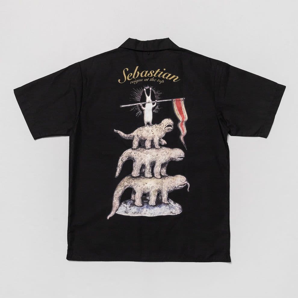 は*な様 ★新品未開封★開襟シャツ★頂点に君臨するセバスチャン★Ｌ★ヒグチユウコ