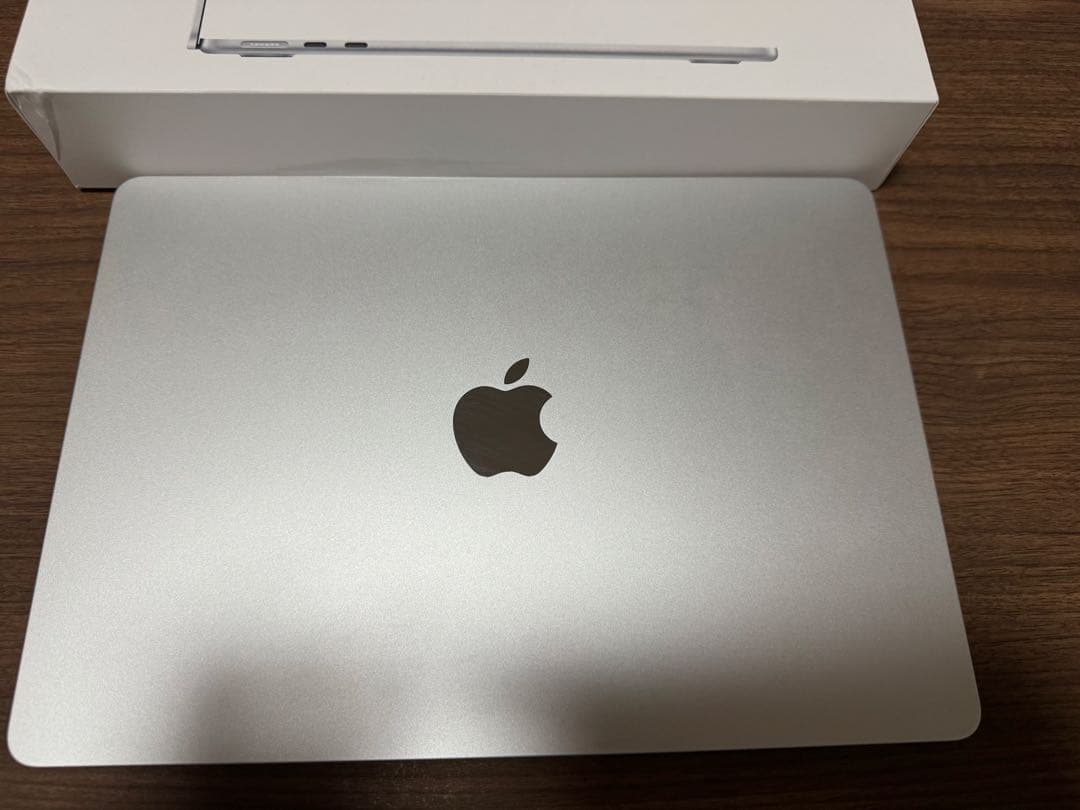 Apple MacBook Air m2 シルバー