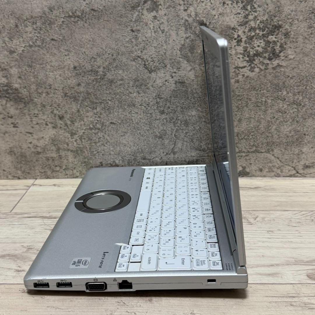 ☆バッテリー◎☆SV9/第10世代i5/8GB/SSD256GB/office付