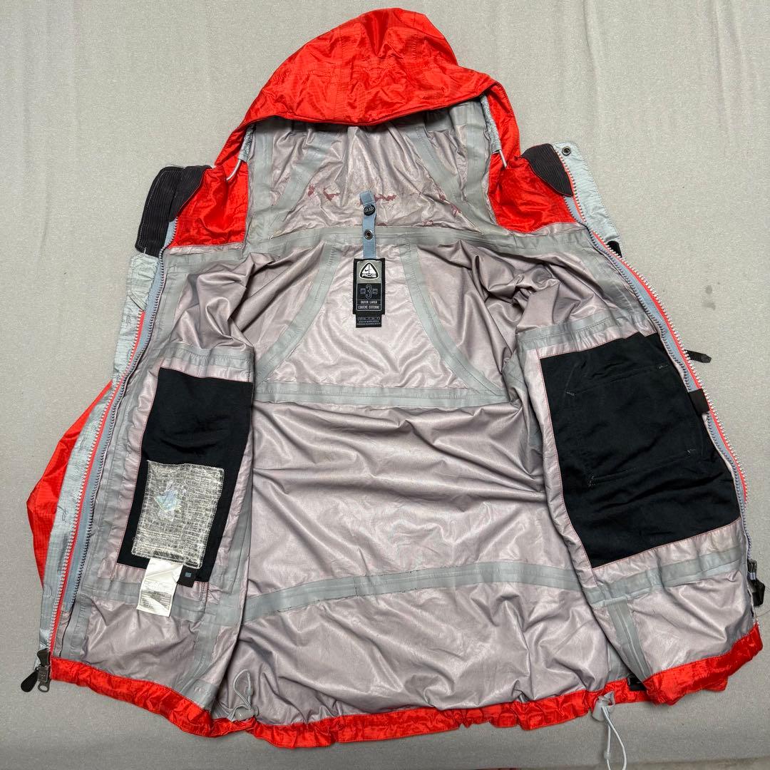 【希少カラー❗️】 90s テック系　Nike ACG マウンテンパーカー　赤