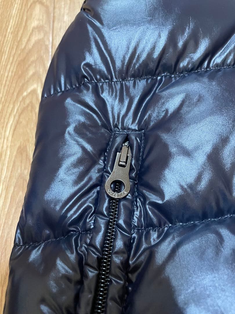 DUVETICA デュベティカ ダウン　ベスト