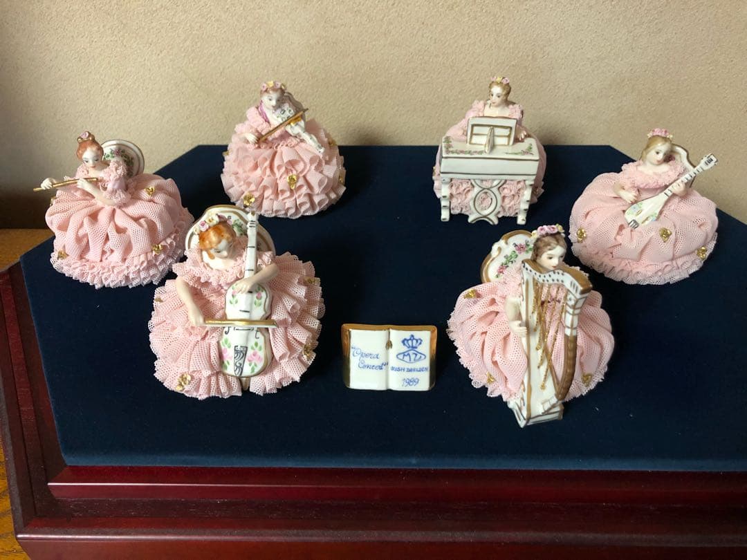 【限定品】【専用ケース付き】アイリッシュドレスデン 人形 オペラコンサート