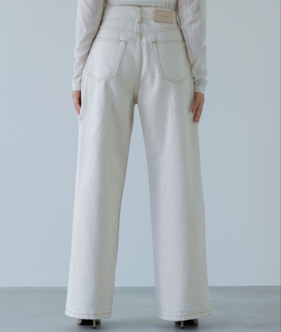 SENEE ホワイト ワイドレッグデニム Sサイズ