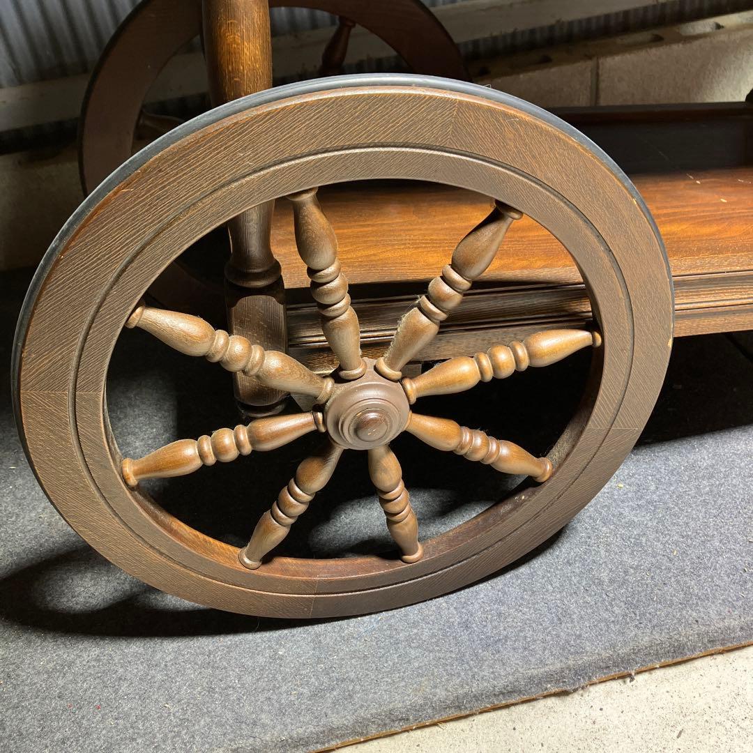 カリモク家具　昭和レトロ!! 大きな車輪が素敵な木製ワゴン　中古品