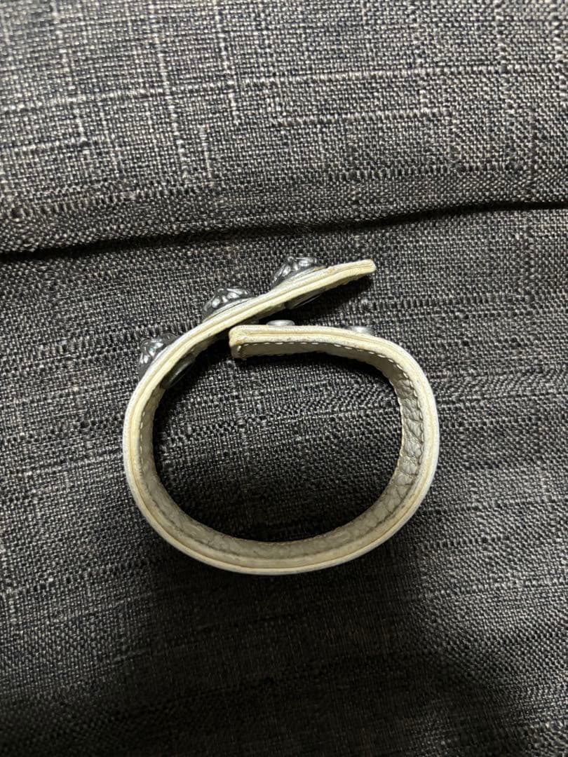 希少 クロムハーツ　レザーブレスレット　ホワイト