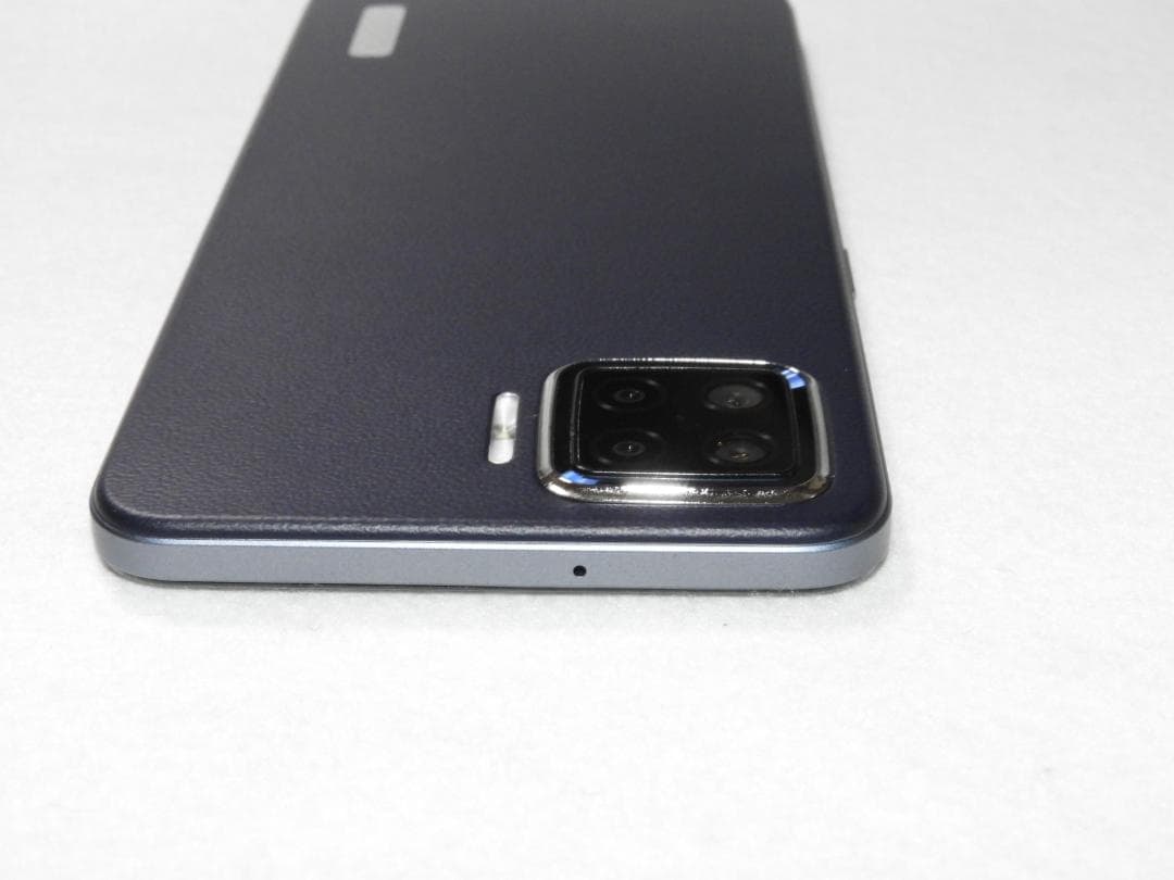 美品 OPPO A73 SIMフリー CPH2099 ネイビーブルー