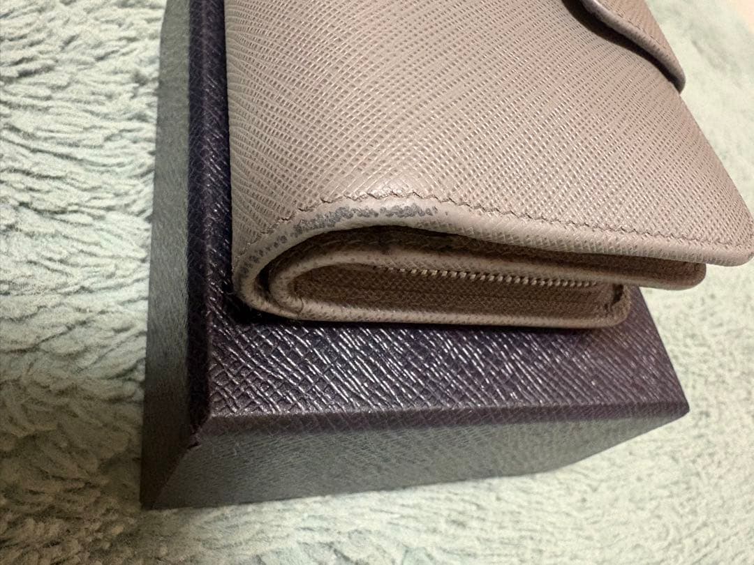 タイムセール❣️PRADA プラダ 二つ折財布 現行1ML018 MARMOグレー