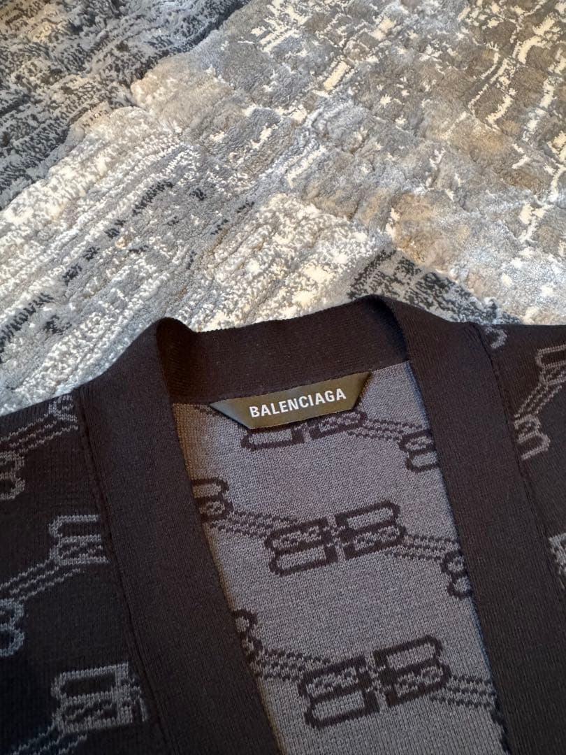 BALENCIAGA ロゴパターン カーディガン Lサイズ