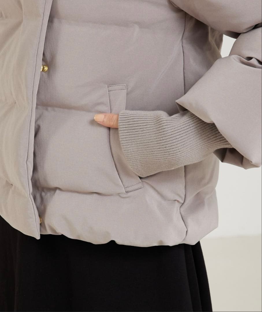 アバハウスマヴィ　袖リブシームレススタンドダウン　　Lサイズ