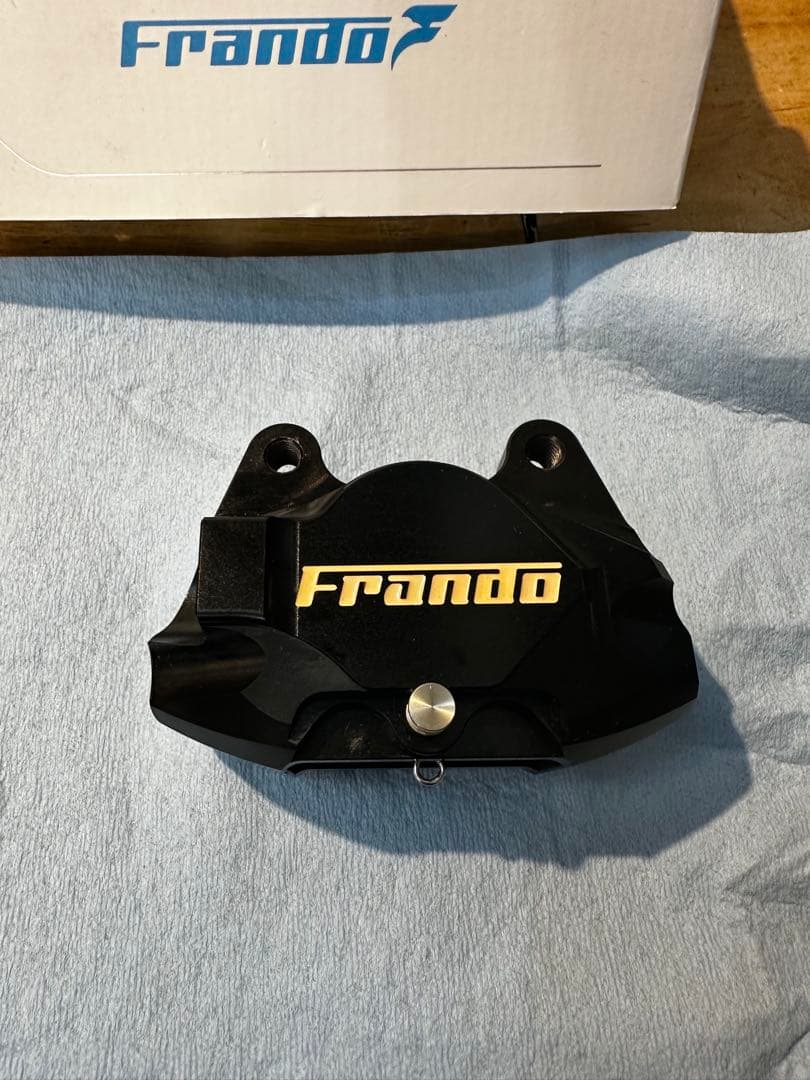 Frando フランドVESPA -22 用 2POT リアキャリパー　ランナー