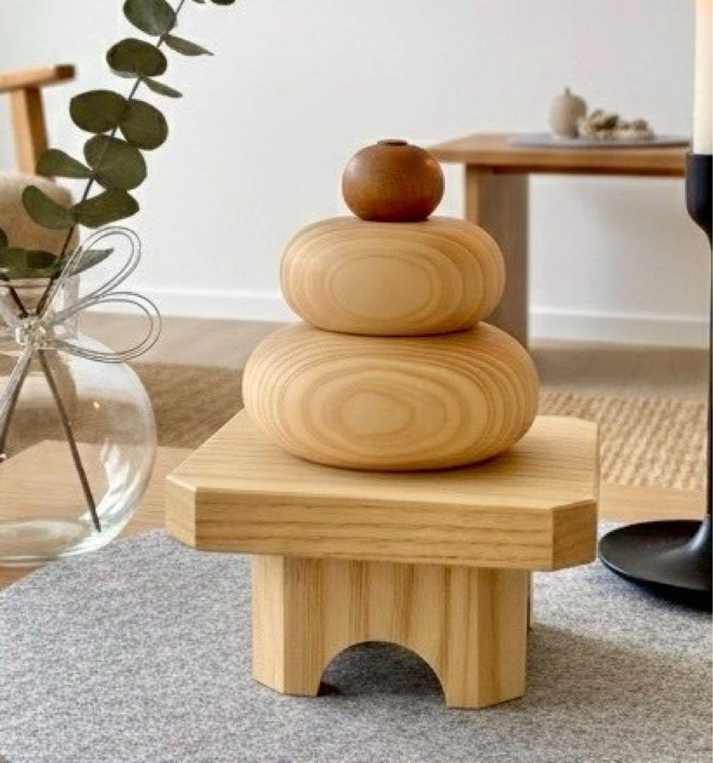 あたたかな木の鏡餅