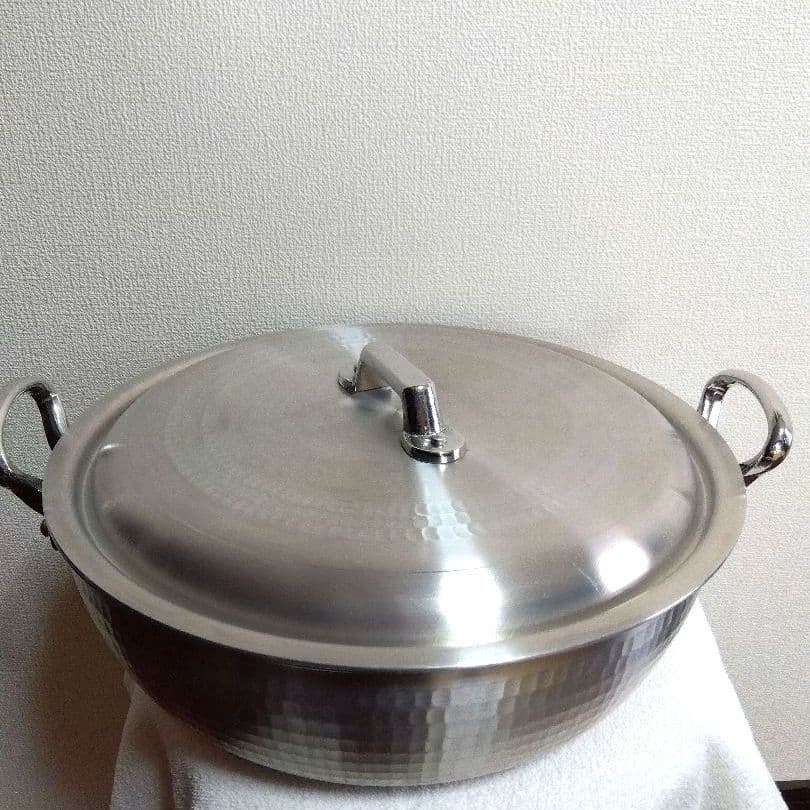アルミ 打出鍋 30cm　(実寸32.5cm）