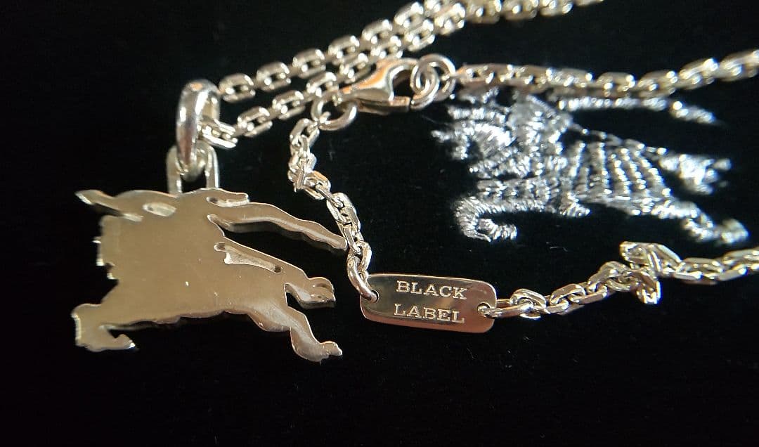 BURBERRY BLACK LABEL バーバリーブラックレーベル ネックレス