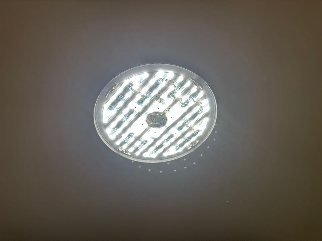 LED シーリングライト リビングライト　4点セット