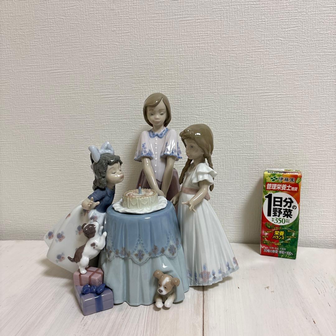 リヤドロLLADRO「バースデーケーキ」　　　新品！ 元箱付き！