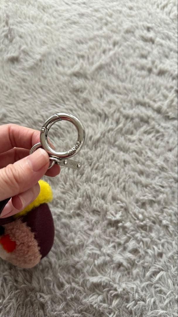 【FENDI】アップル チャーム　もこもこ