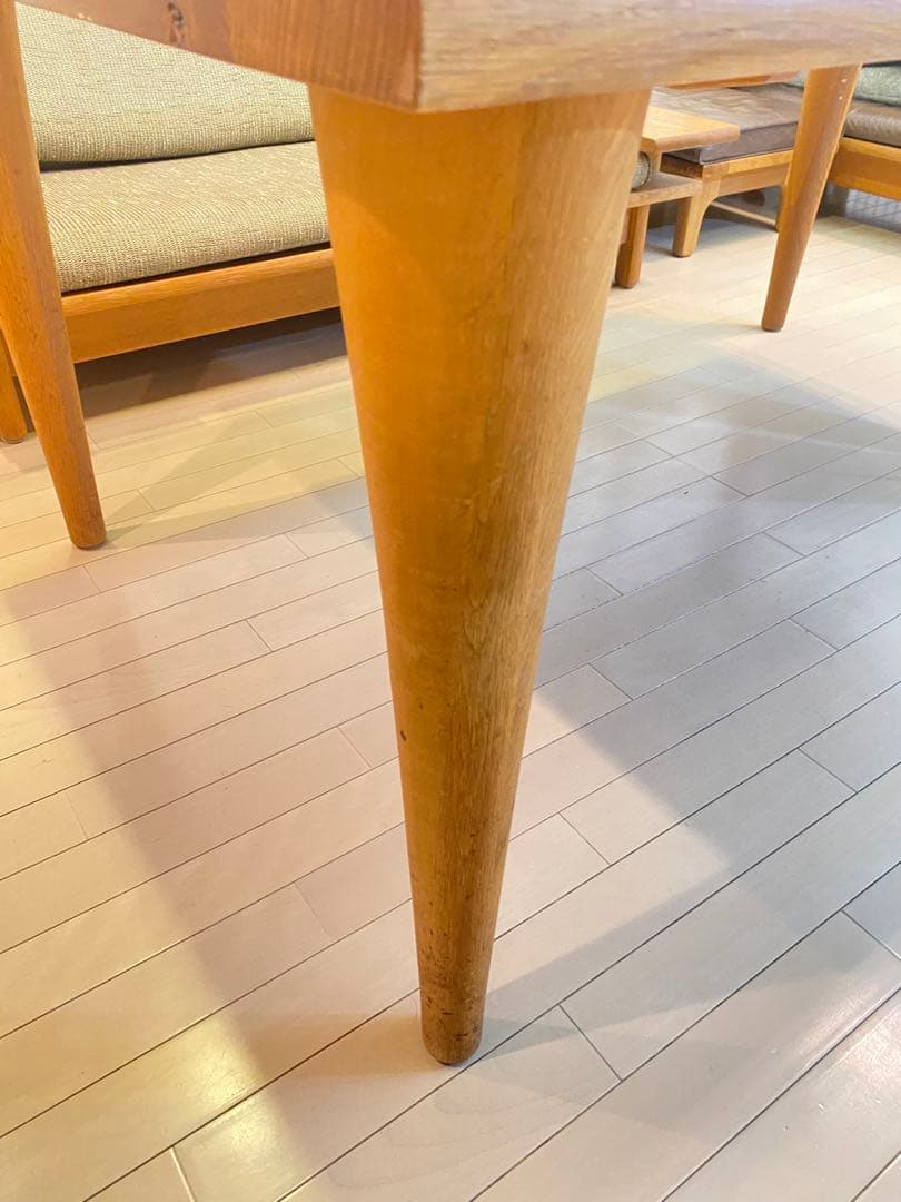 飛騨産業　森のことば　テーブルのみ160cm×100cm×70cm