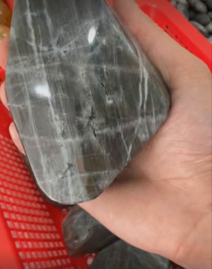 ラブラドライト　マダガスカル産