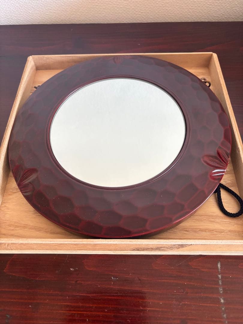 鏡　壁掛　ミラー　彫刻　塗　丸　円　鎌倉彫　掛鏡