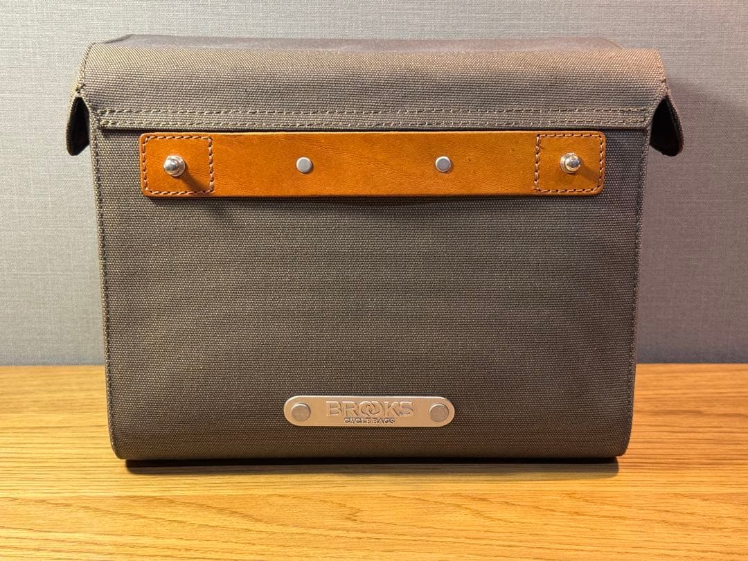 ブルックス Isle Of Skye Handlebar Bag