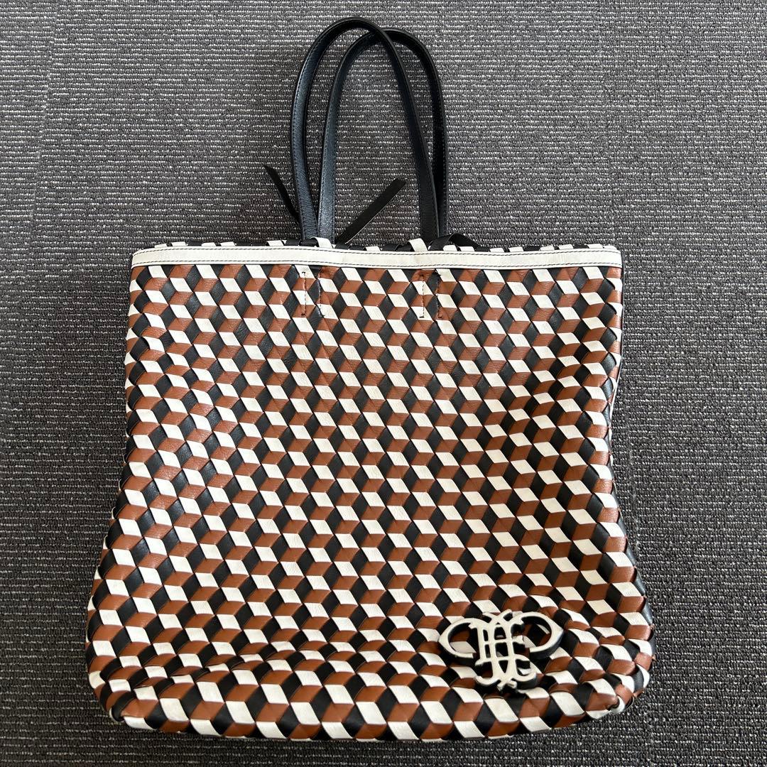 EMILIO PUCCI 幾何学模様レザートートバッグ