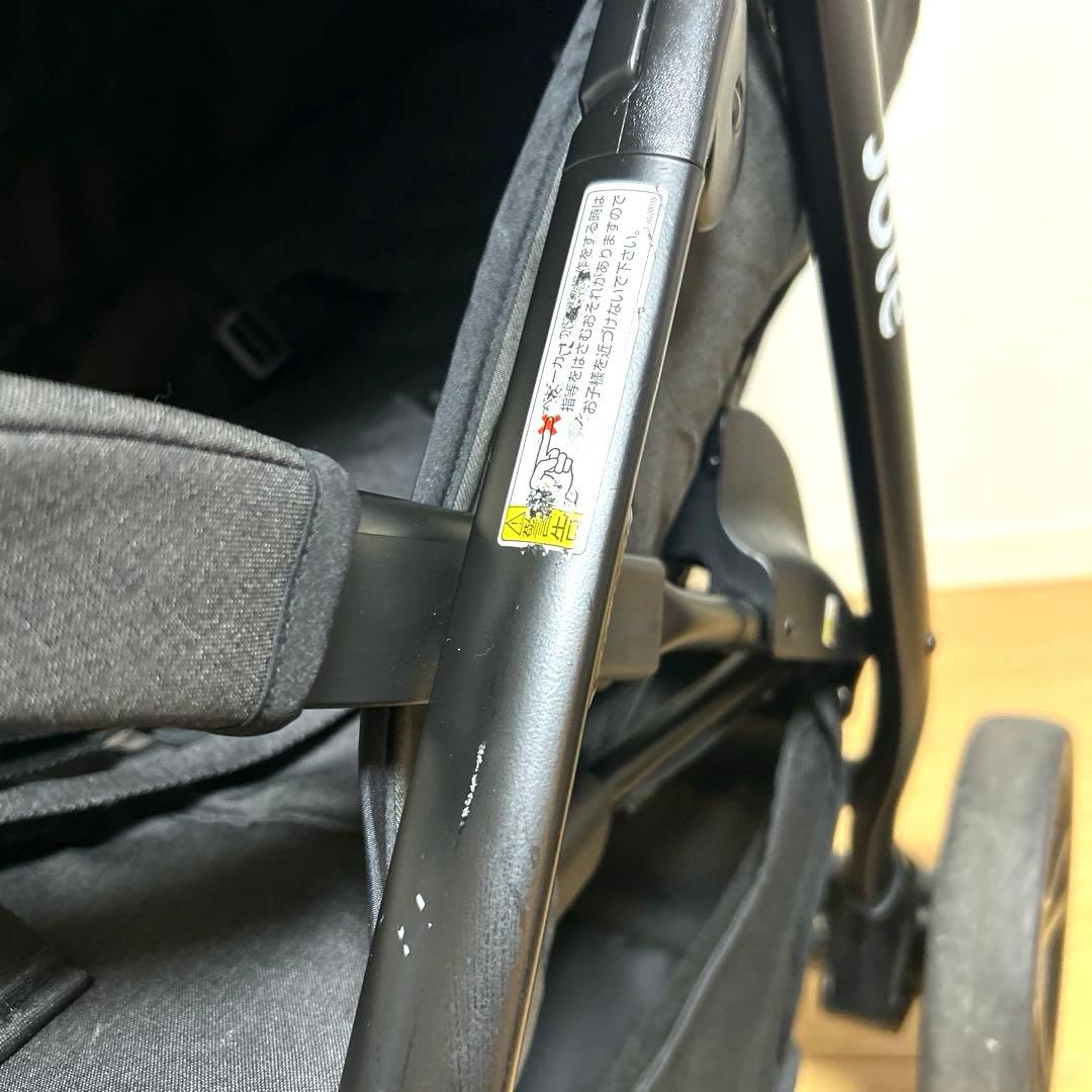 【送料無料】 Joie ライトトラックス4 コール 生後１ヶ月～