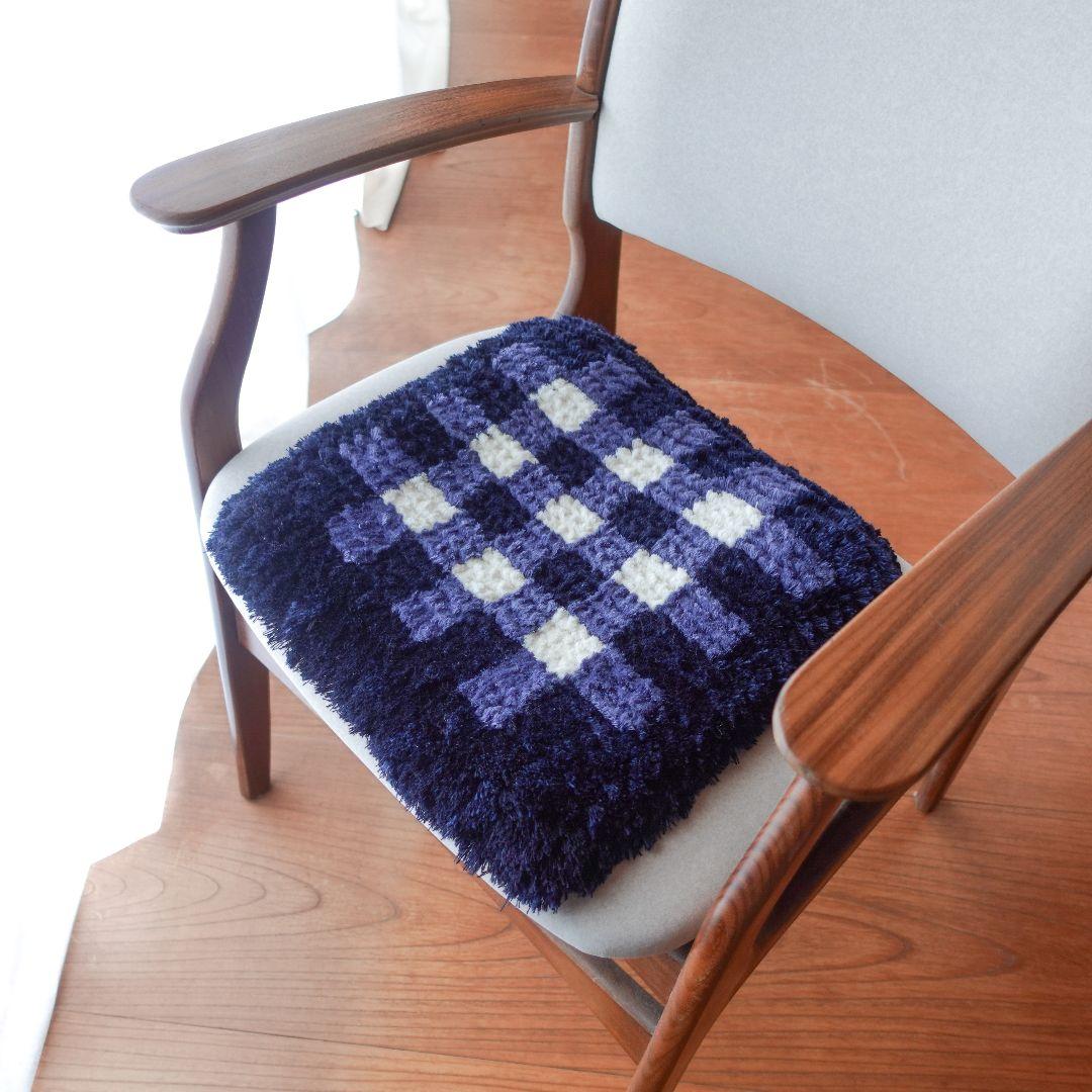 013 ノッティング織 椅子敷き