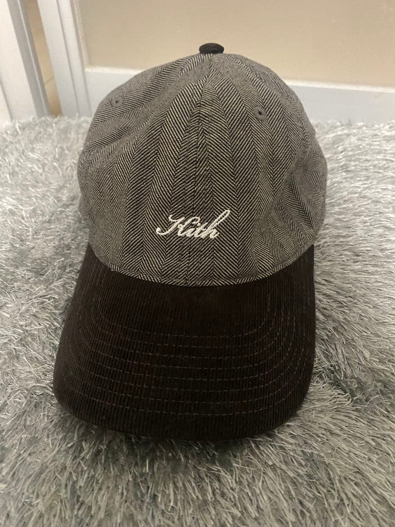 Kith キャップ　（巾着袋付き）