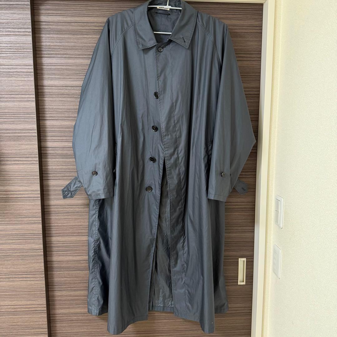 p*i様 オーラリー　スーパーライトポリエステルサテンカラーコート　美品　Mサイ